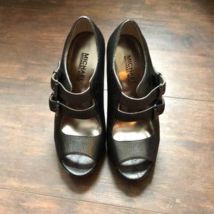 Grey metallic Michael Kors heels